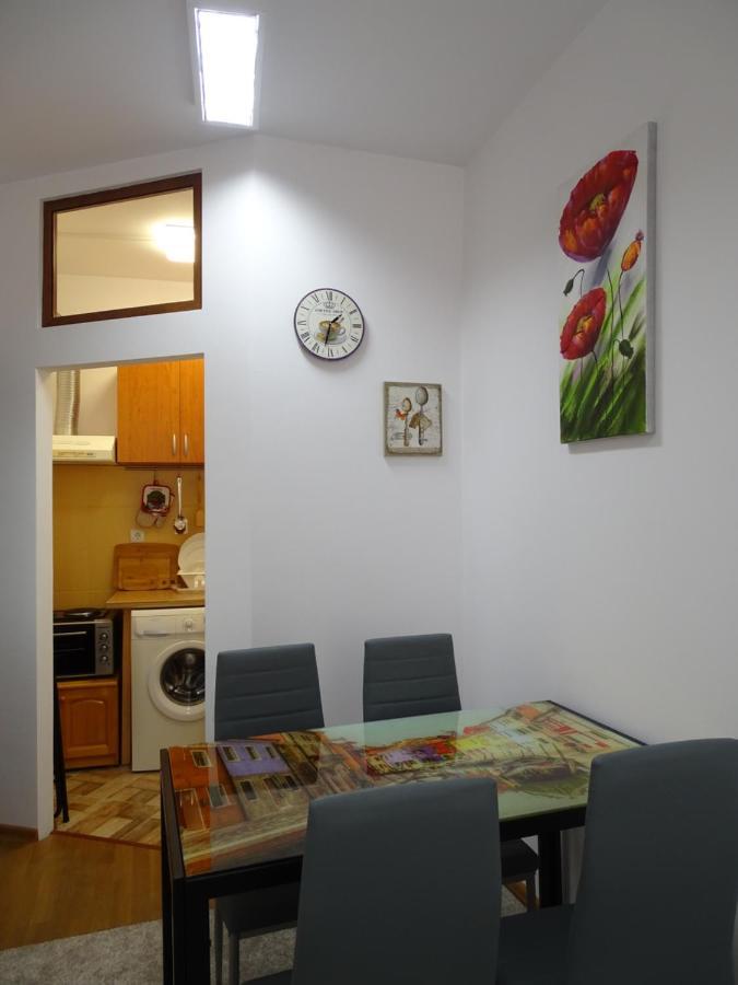 Charming Apartment In The Heart Of The Town Weliko Tarnowo Exterior foto